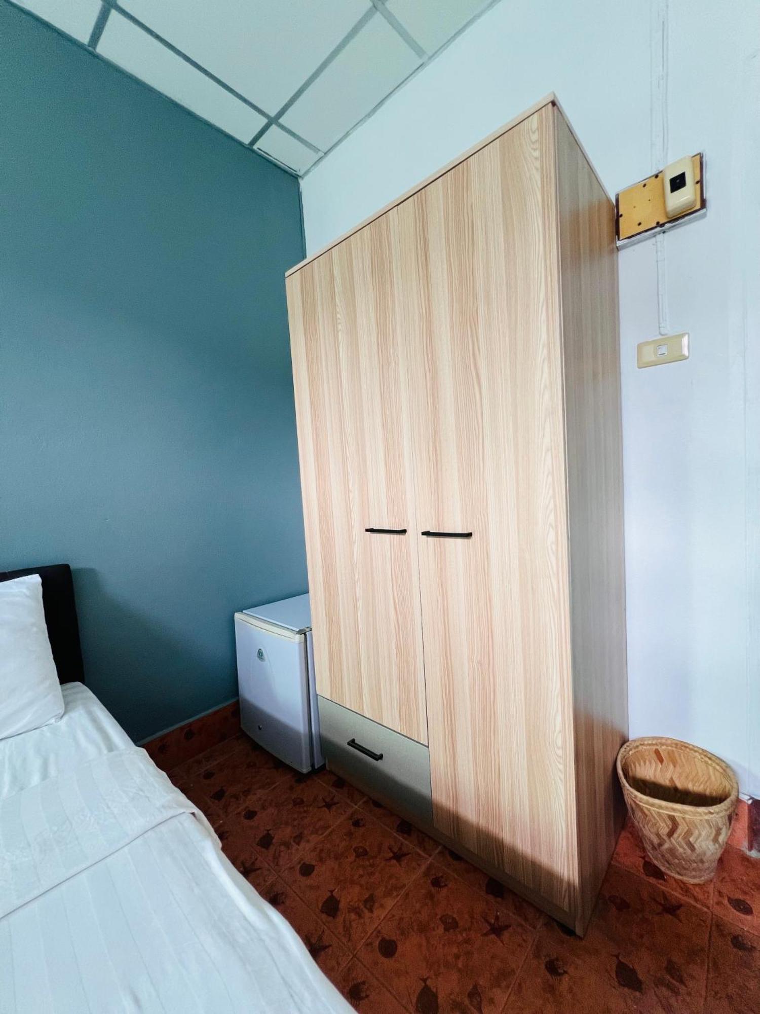 Patong Adventure Hostel Extérieur photo