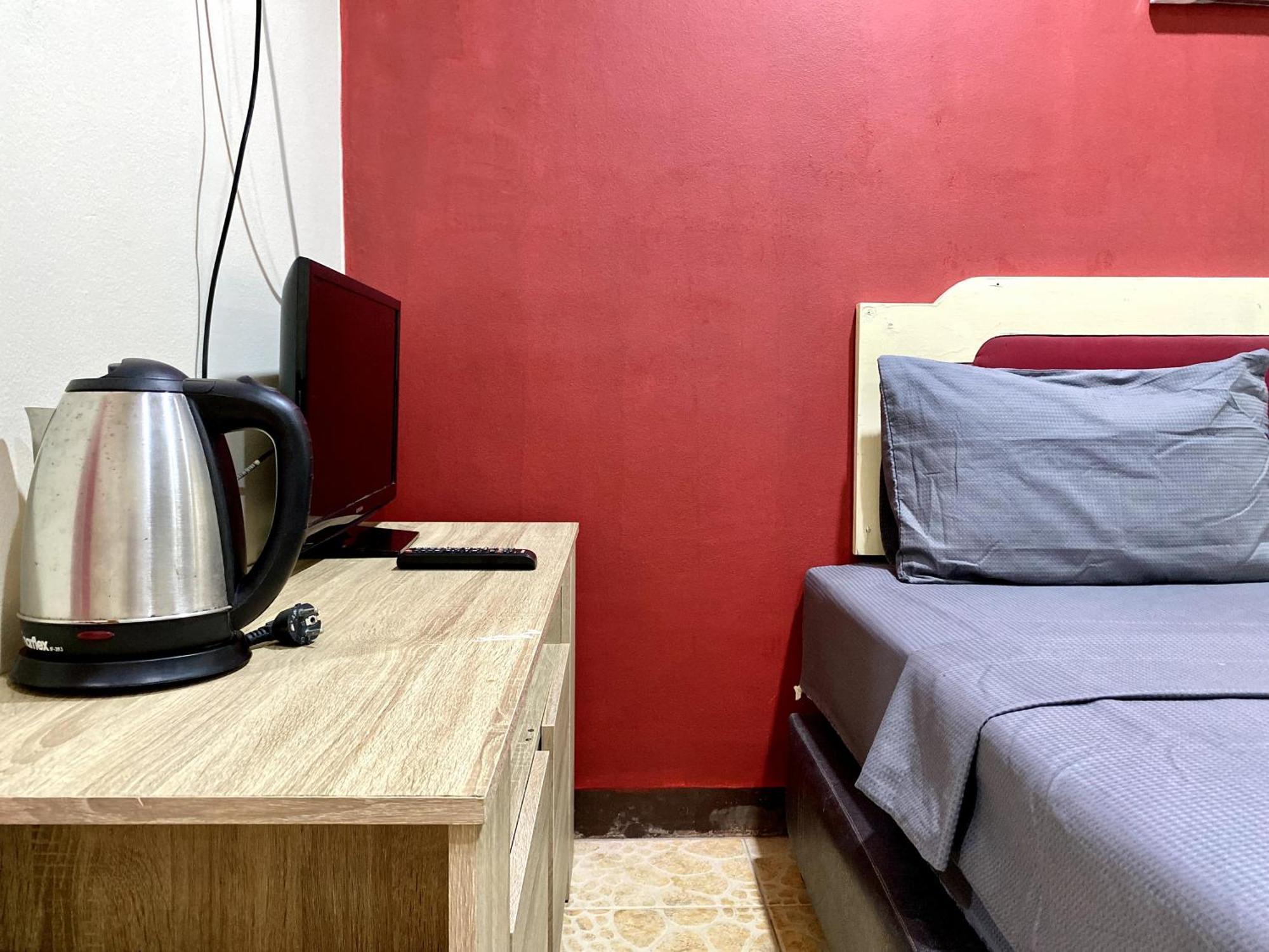 Patong Adventure Hostel Extérieur photo
